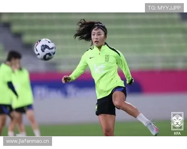 女东亚杯上半场韩国多次制造险情金美妍张瑟琪表现活跃暂与中国台北互交白卷