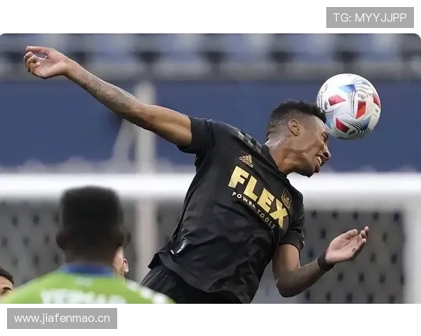 美职联半场战报 埃博比塞进球助洛杉矶FC暂时领先多伦多FC 1-0