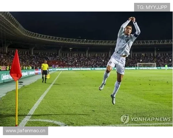 西古尔首开纪录布坎南梅开二度加拿大六球大胜洪都拉斯豪取美金杯胜利